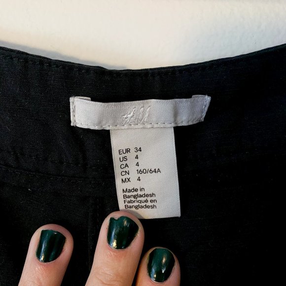 H&M Shorts - Picture 4 of 4